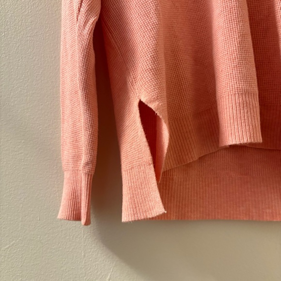 Dreamers by Debut Coral V-Neck Sweater Size M/L - Picture 5 of 12